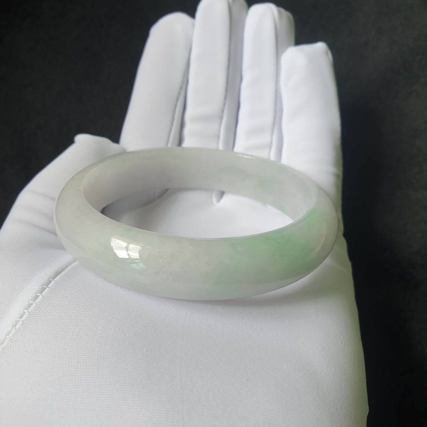 58.6mm Green Type A Jadeite Jade Semi-Round Bangle (BGL23306) est Gift, Ideal Gift, Top Gift, Anniversary Gift, Couple Gift, Birthday Gift, for girl, for women, for parent, parent gift