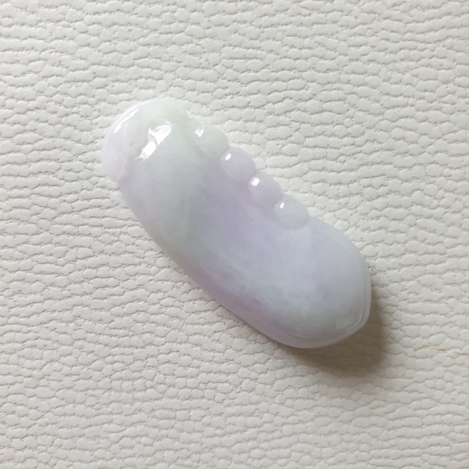 春彩紫罗兰淡绿福瓜翡翠吊坠 (Type A Lavender with Green Jadeite Jade Melon Pendant) PML79208