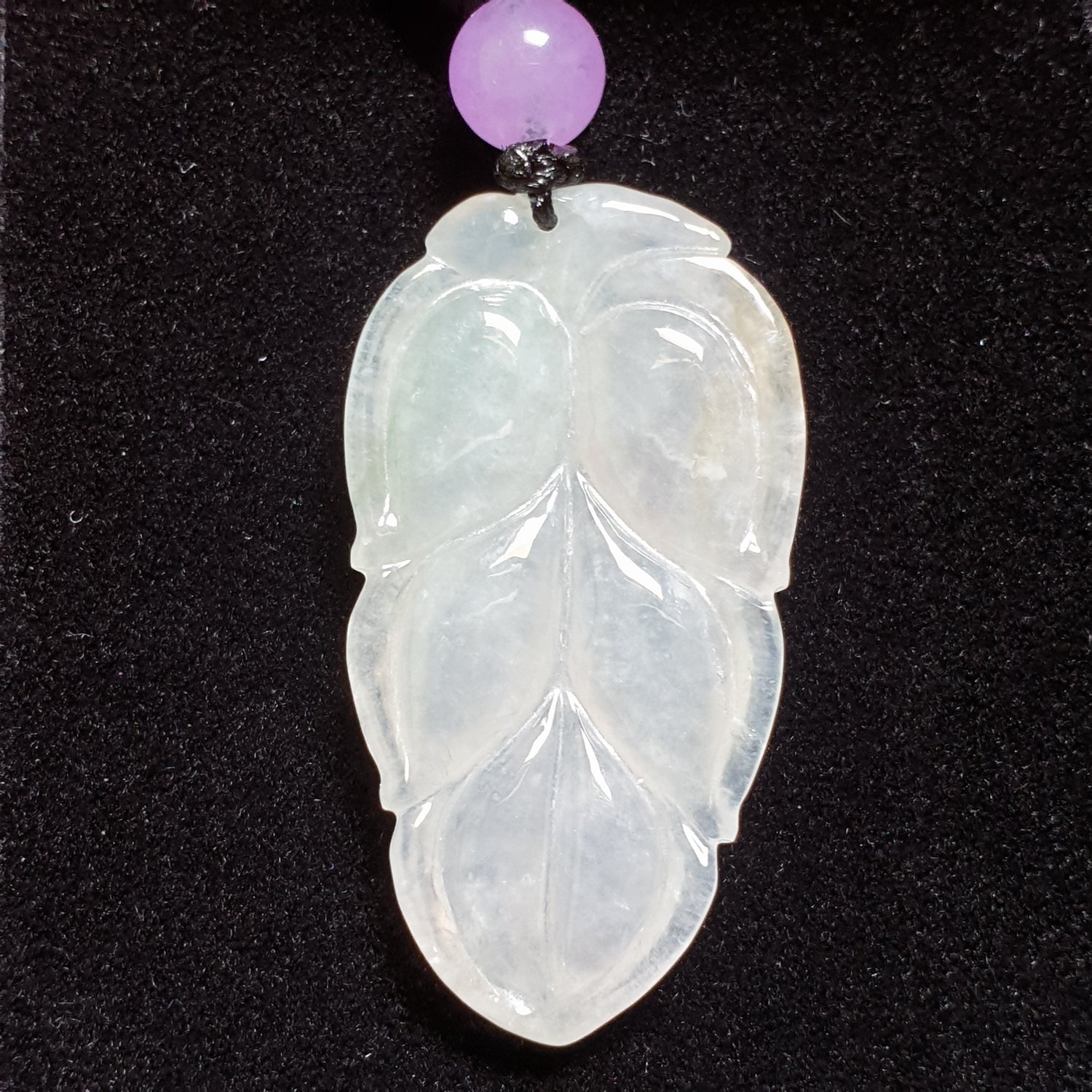 糯种叶子翡翠吊坠 (Type A Jadeite Jade Leaf Pendants) PLF29696