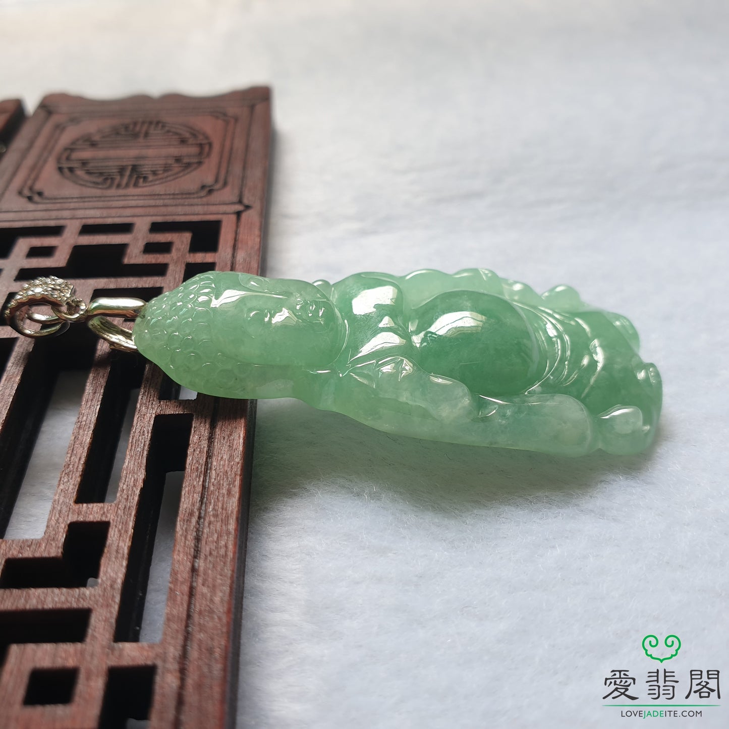 Myanmar Type A Full Green Singapore Jadeite Jade Baby Buddha Jewelry Jewellery Unisex Pendant 缅甸A货全绿翡翠宝宝佛新加坡首饰吊坠 PBB49022