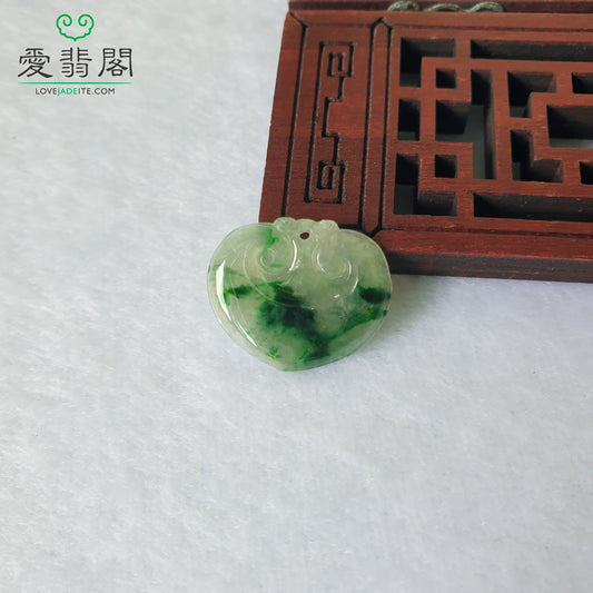 Love Jadeite Natural Myanmar Burma Type A Green Jadeite Jade Ru Yi RuYi Jewelry Pendant Jewellery in Singapore 新加坡爱翡阁缅甸天然A货绿翡翠如意吊坠首饰