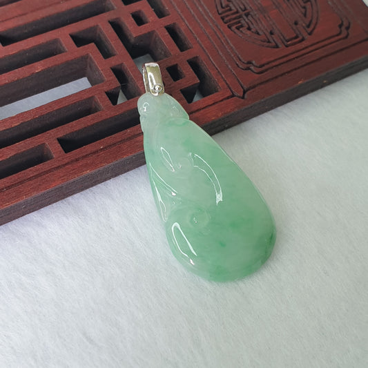 Type A Green Jadeite Jade RuYi Pendant (PRY49064)