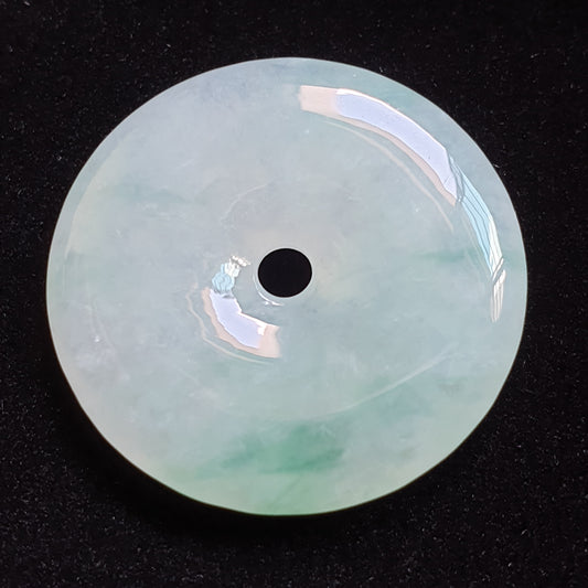 冰种绿花翡翠平安扣吊坠 (Type A Icy Jadeite Jade Donut/Ping An Kou Pendant) PDN31120