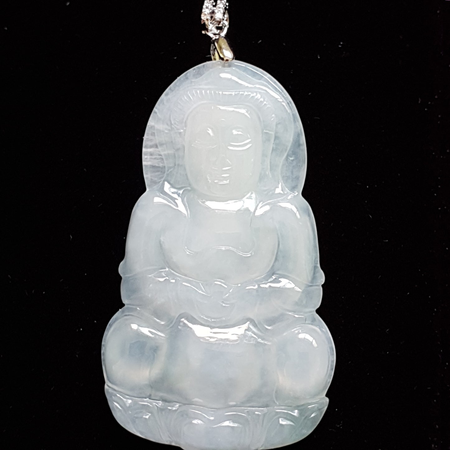 冰种观音翡翠吊坠 (Type A Icy Jadeite Jade GuanYin Pendant) PGY15336