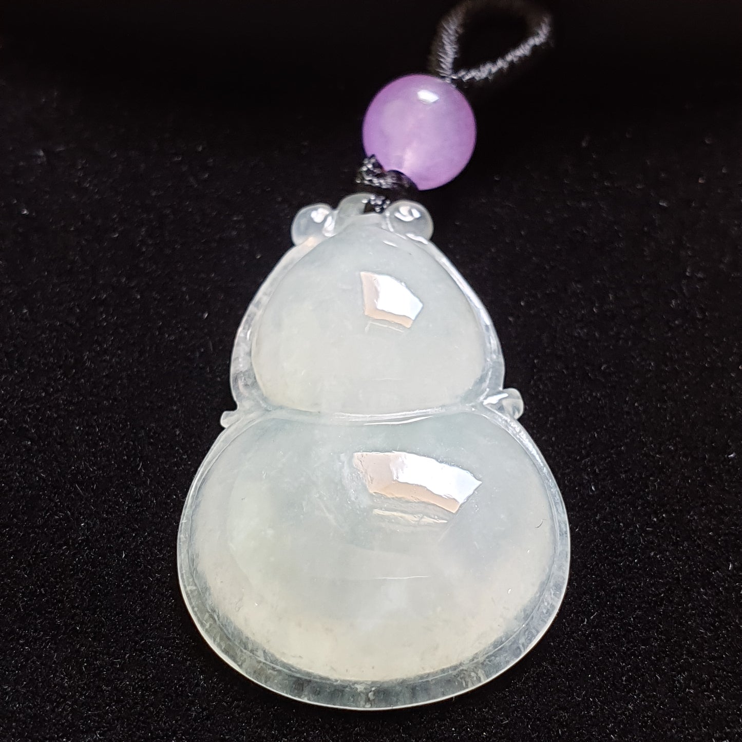 糯种葫芦翡翠吊坠 (Type A Jadeite Jade Gourd Pendant) PGD29683