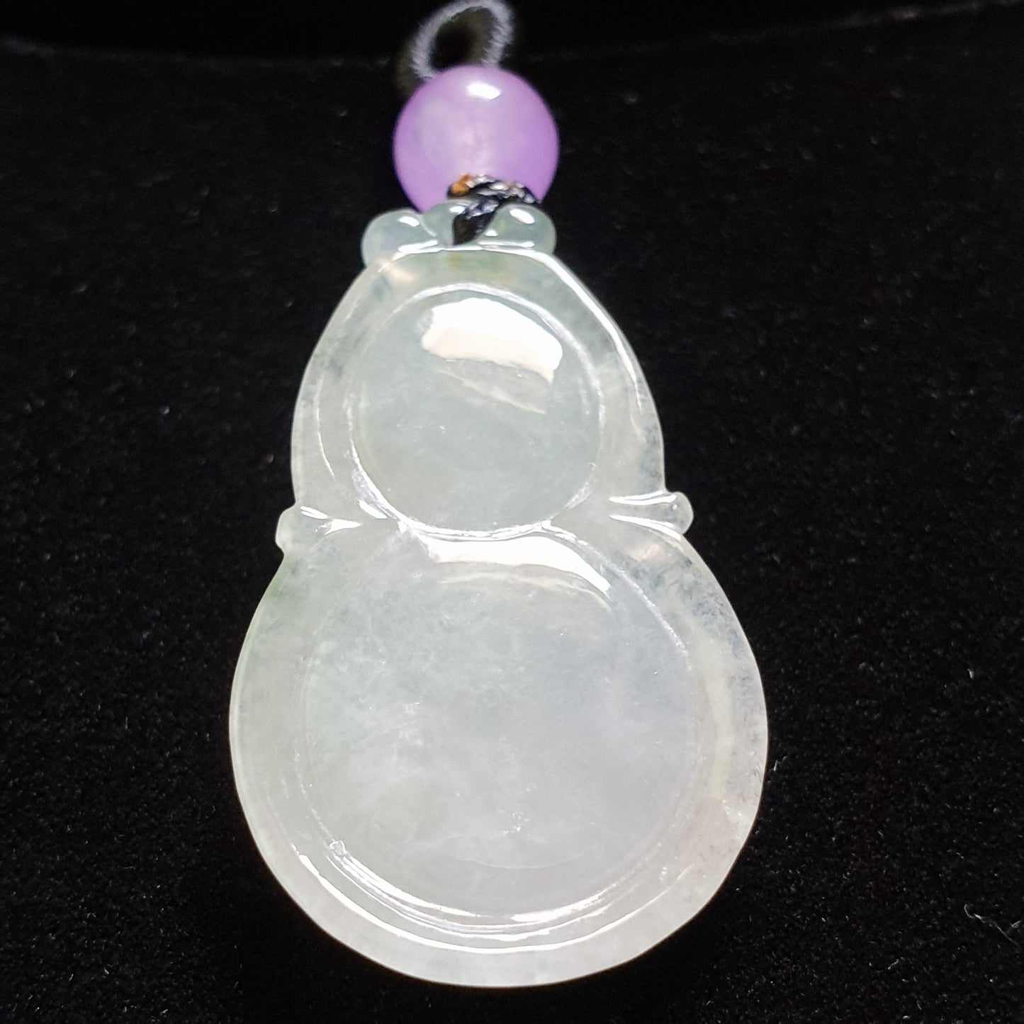 糯种葫芦翡翠吊坠 (Type A Jadeite Jade Gourd Pendant) PGD29706