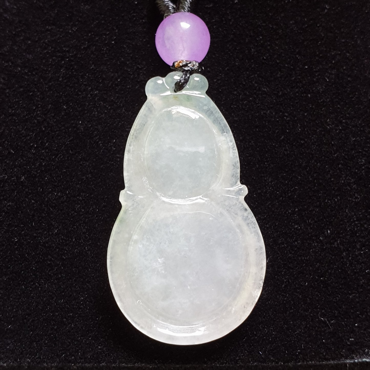 糯种葫芦翡翠吊坠 (Type A Jadeite Jade Gourd Pendant) PGD29706