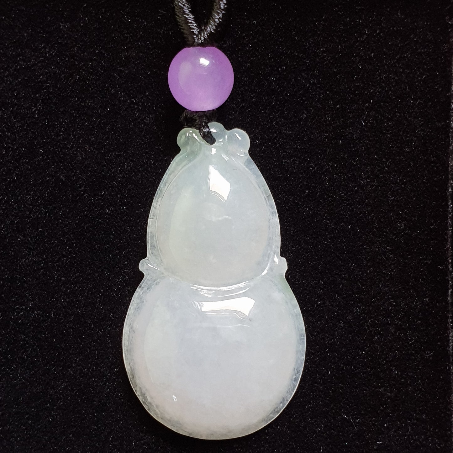 糯种葫芦翡翠吊坠 (Type A Jadeite Jade Gourd Pendant) PGD29706