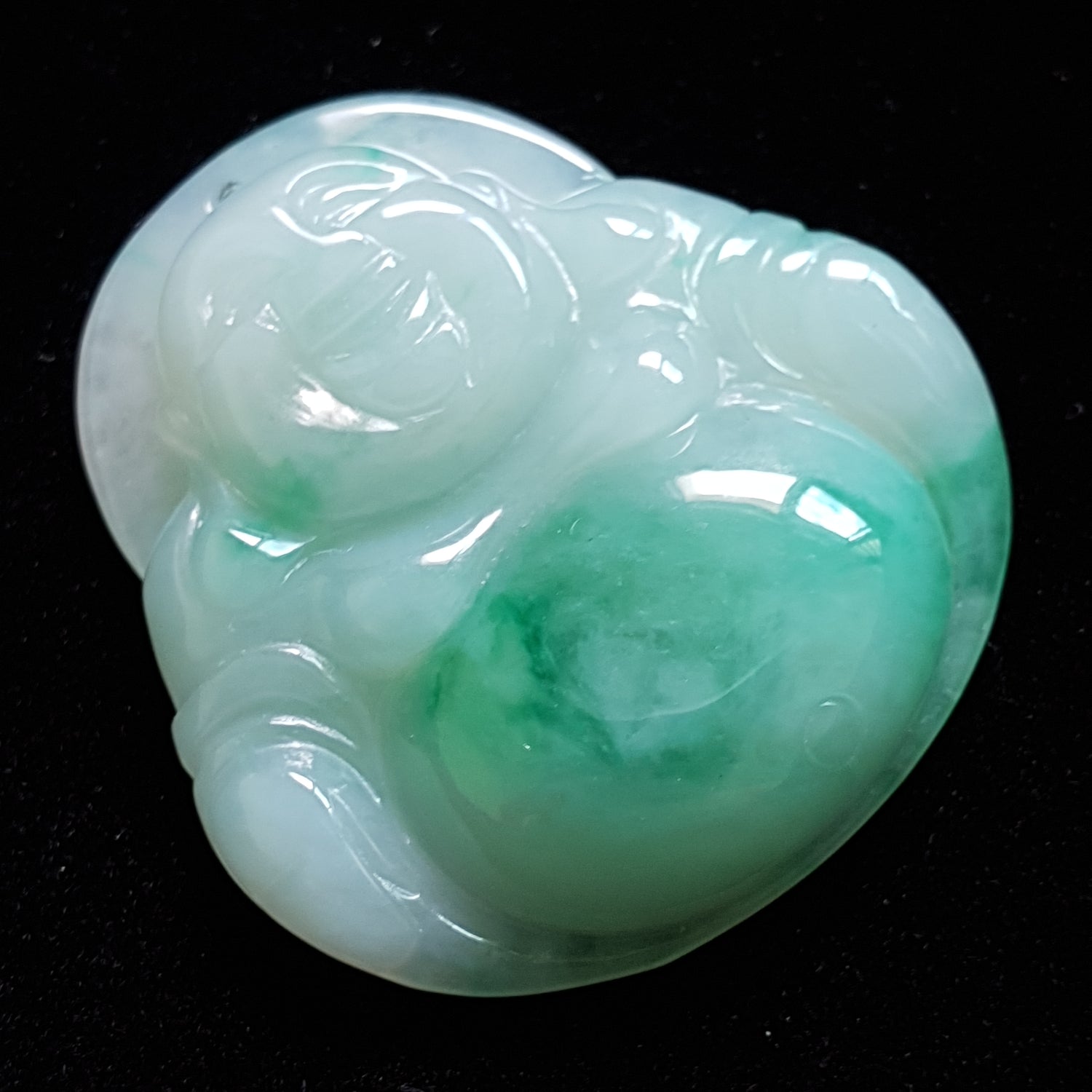 糯种飘绿色佛公/笑佛翡翠吊坠 (Type A Jadeite Jade Laughing Buddha Pendant) PLB15334