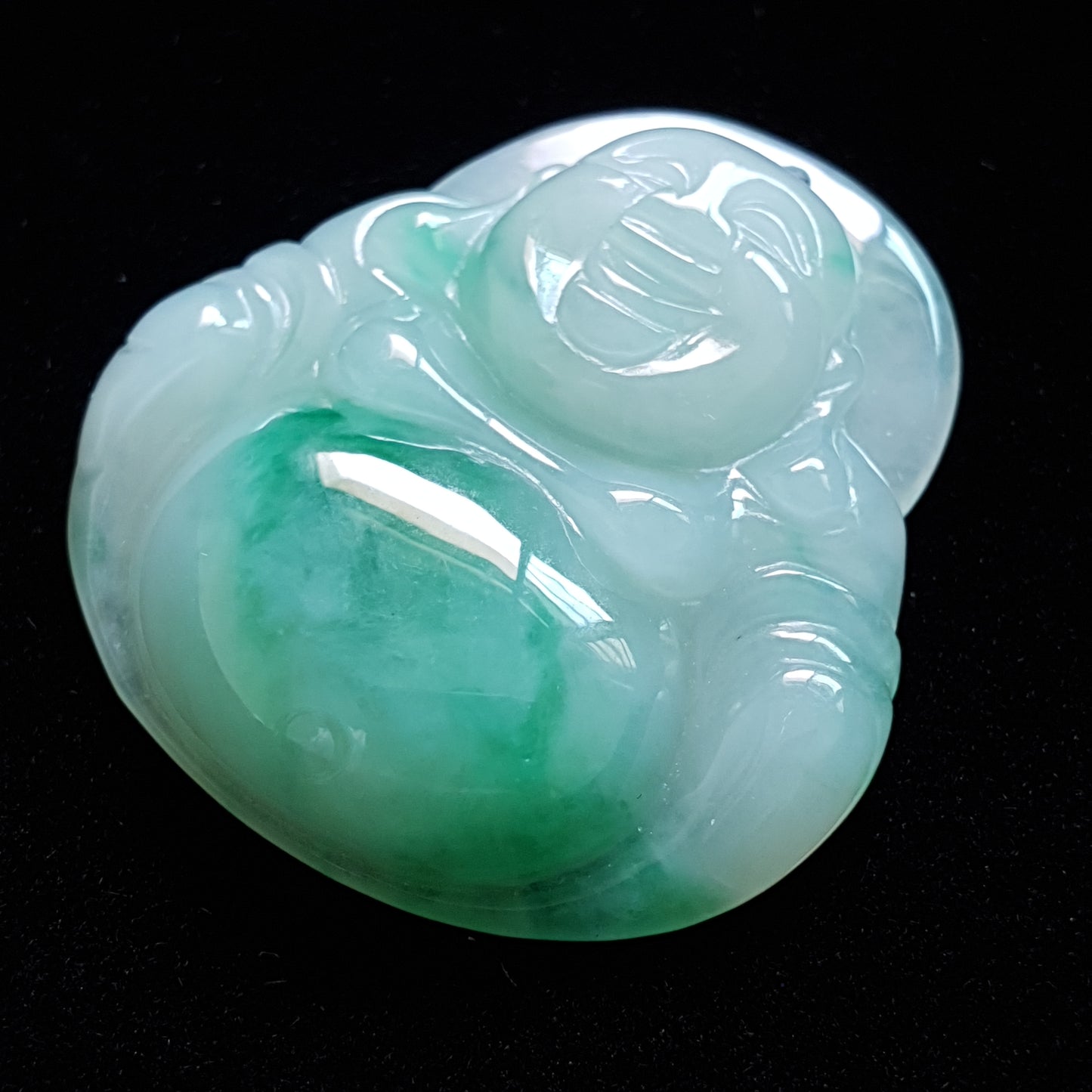 糯种飘绿色佛公/笑佛翡翠吊坠 (Type A Jadeite Jade Laughing Buddha Pendant) PLB15334