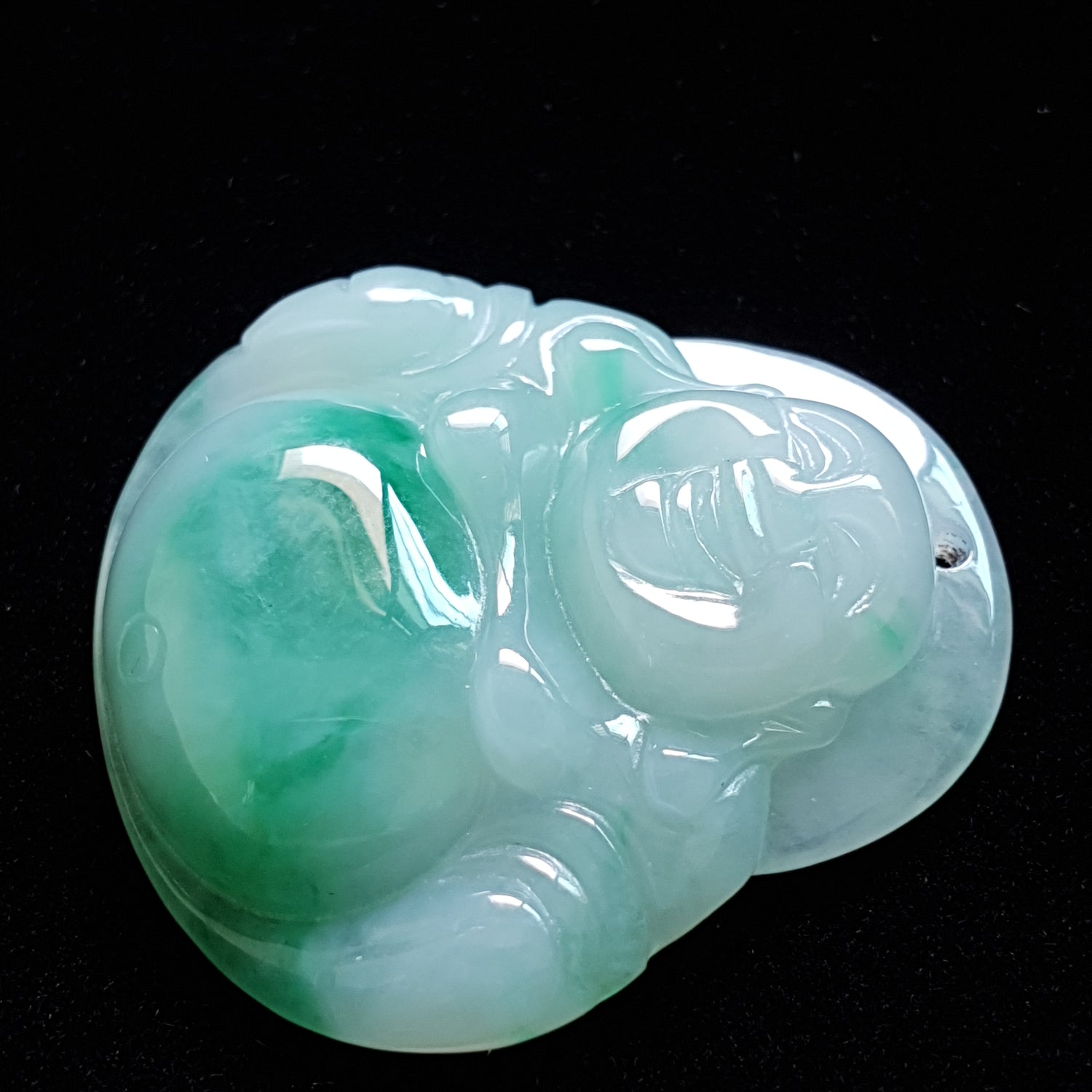 糯种飘绿色佛公/笑佛翡翠吊坠 (Type A Jadeite Jade Laughing Buddha Pendant) PLB15334