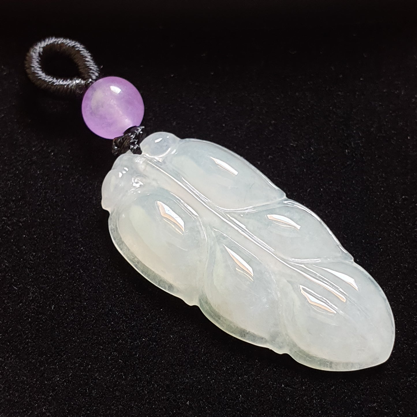 糯种叶子翡翠吊坠 (Type A Jadeite Jade Leaf Pendants) PLF29697