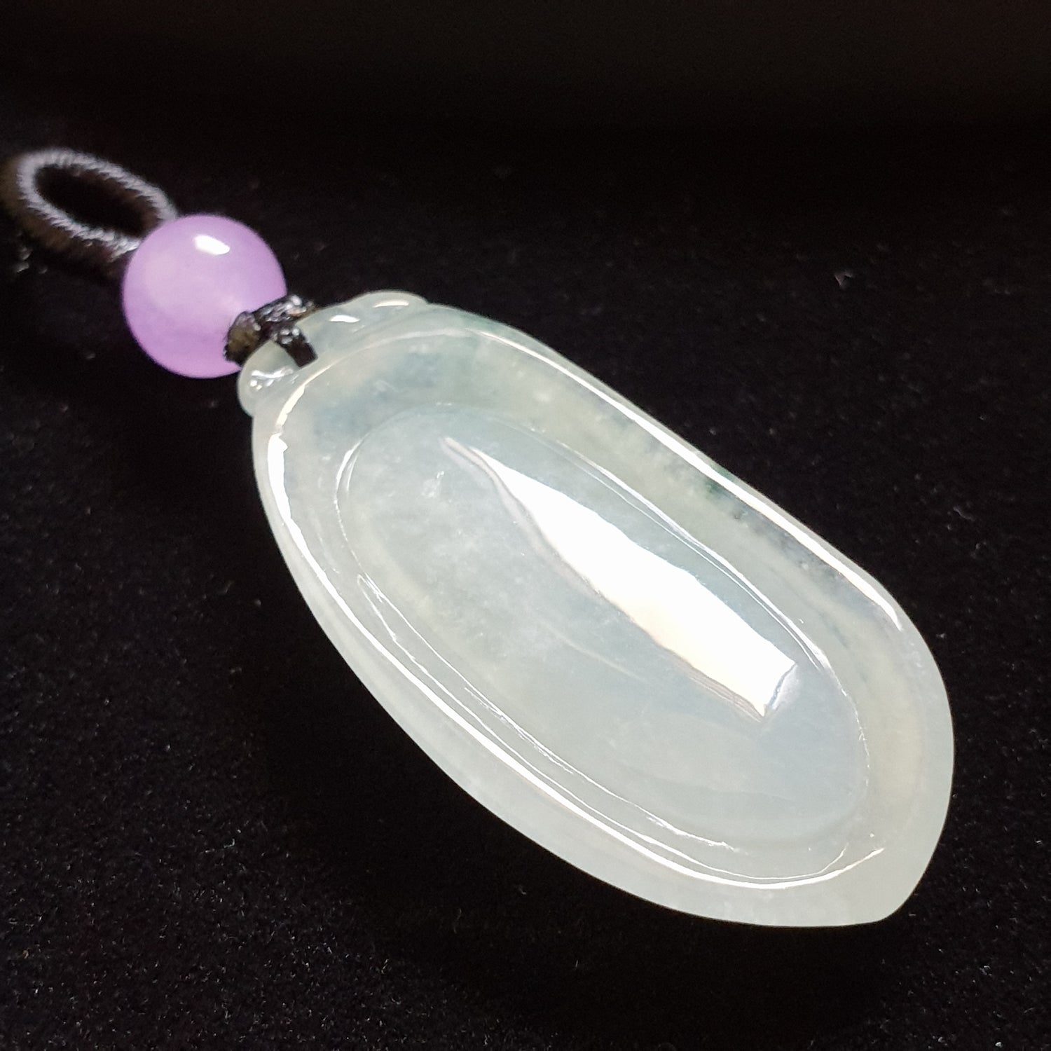 糯种福瓜翡翠吊坠 (Type A Jadeite Jade Melon Pendants) PML29691