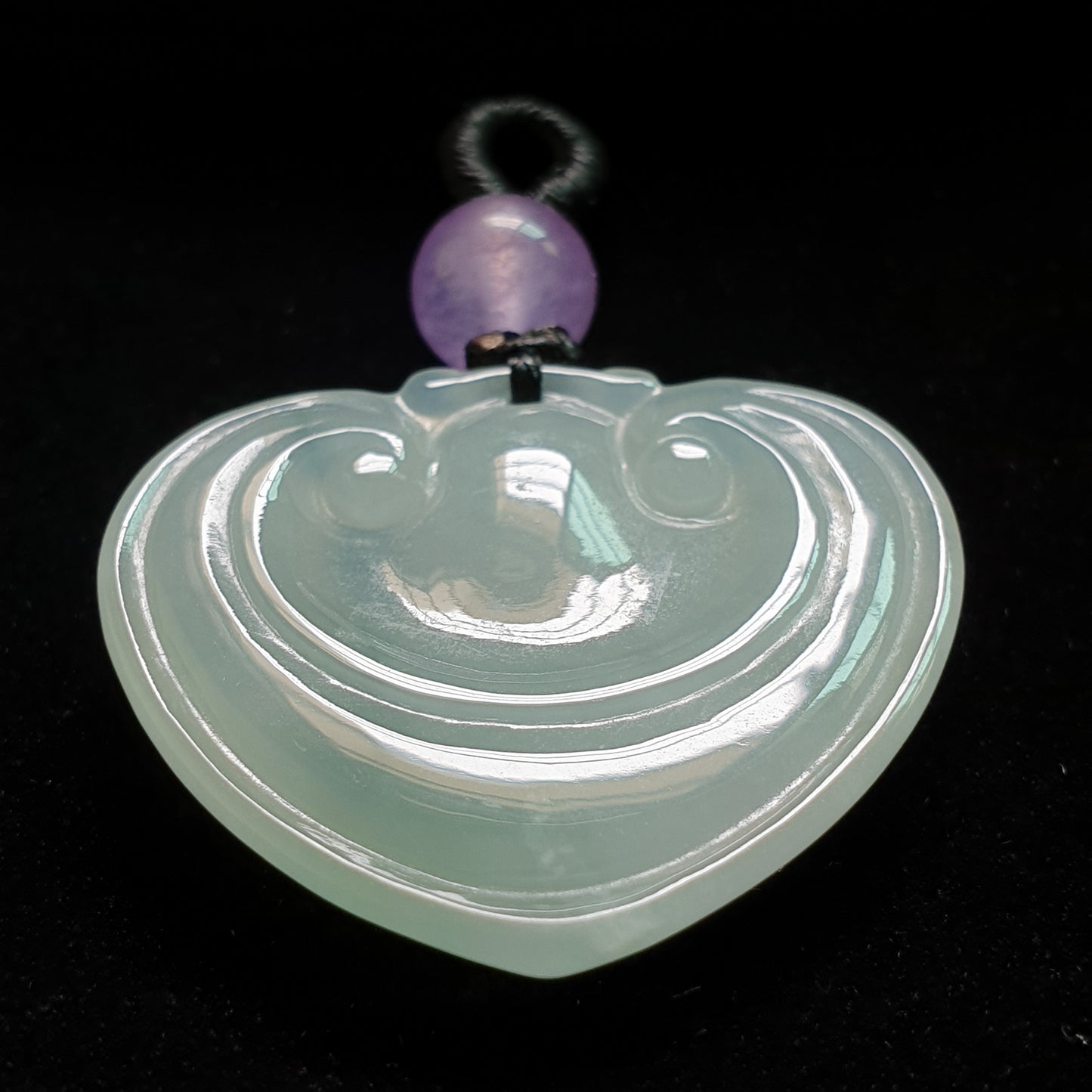 糯种如意翡翠吊坠 (Type A Jadeite Jade RuYi Pendants) PRY29700