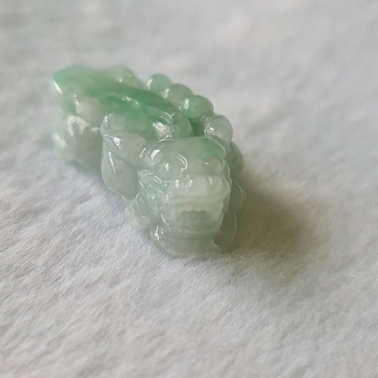 淡绿翡翠貔貅吊坠 (Type A Light Green Jadeite Jade PiXiu Pendant) PPX09051