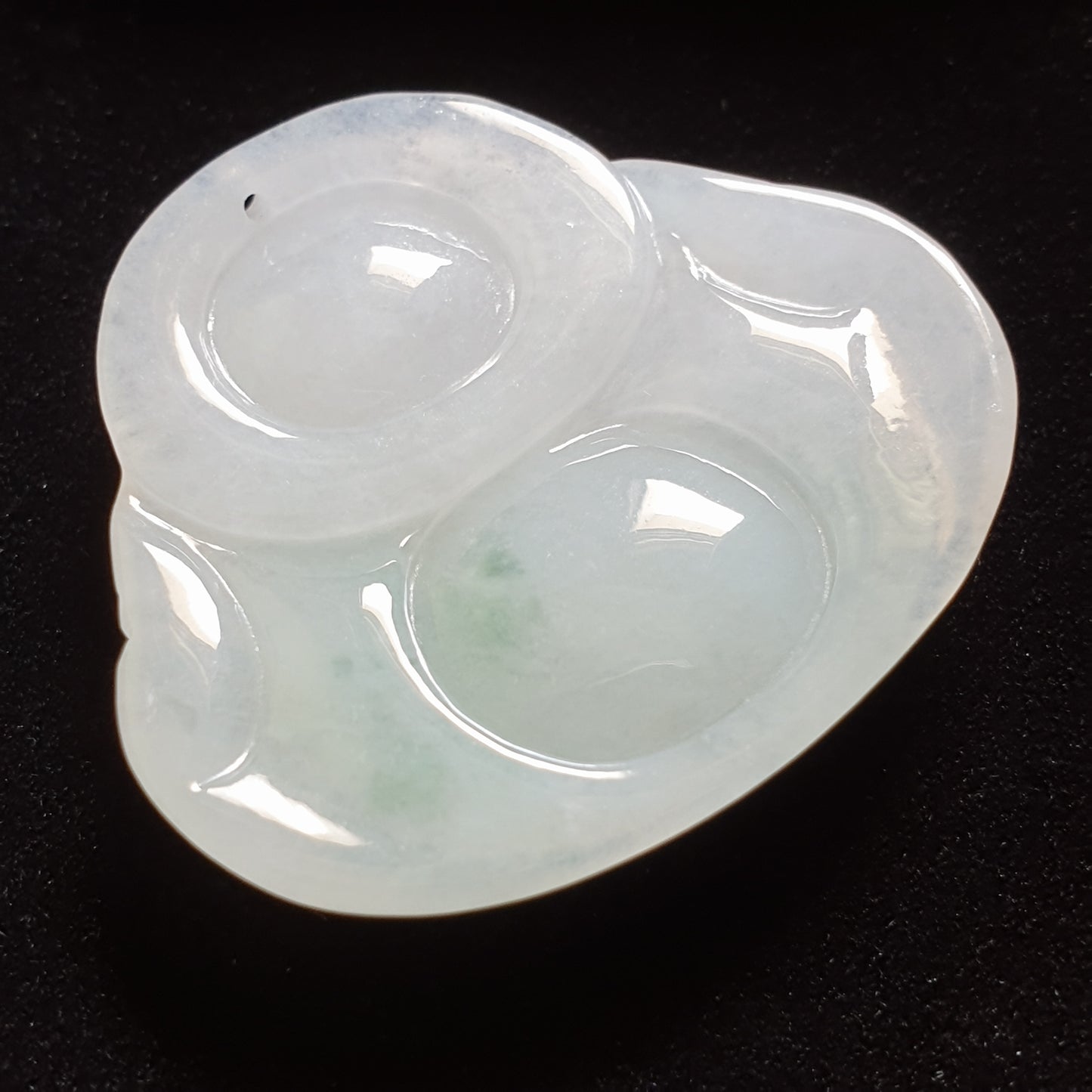 糯种翡翠佛公/笑佛吊坠 (Type A Translucent Jadeite Jade Laughing Buddha Pendant) PLB31123