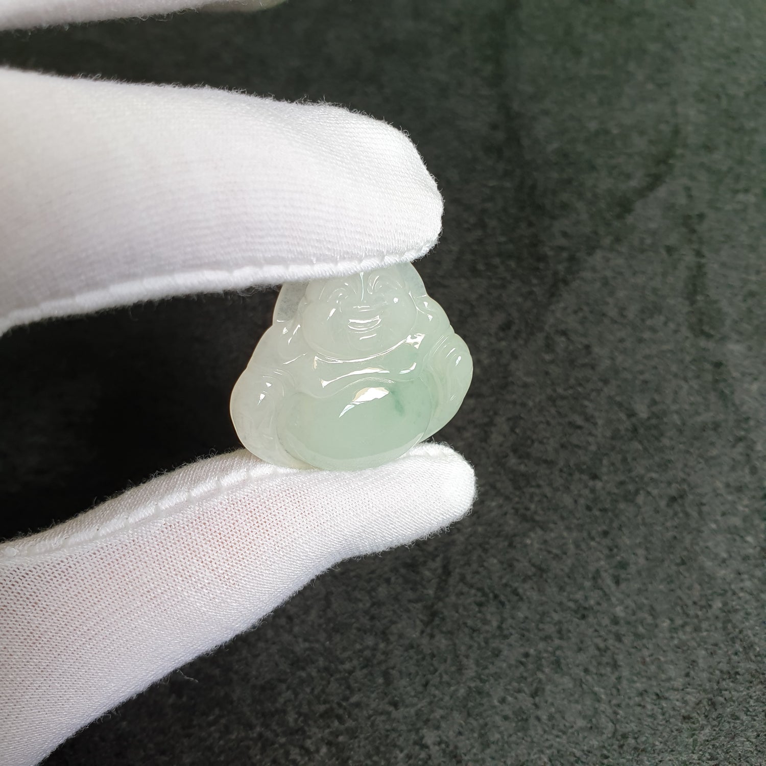 糯种翡翠佛公/笑佛吊坠 (Type A Translucent Jadeite Jade Laughing Buddha Pendant) PLB31123