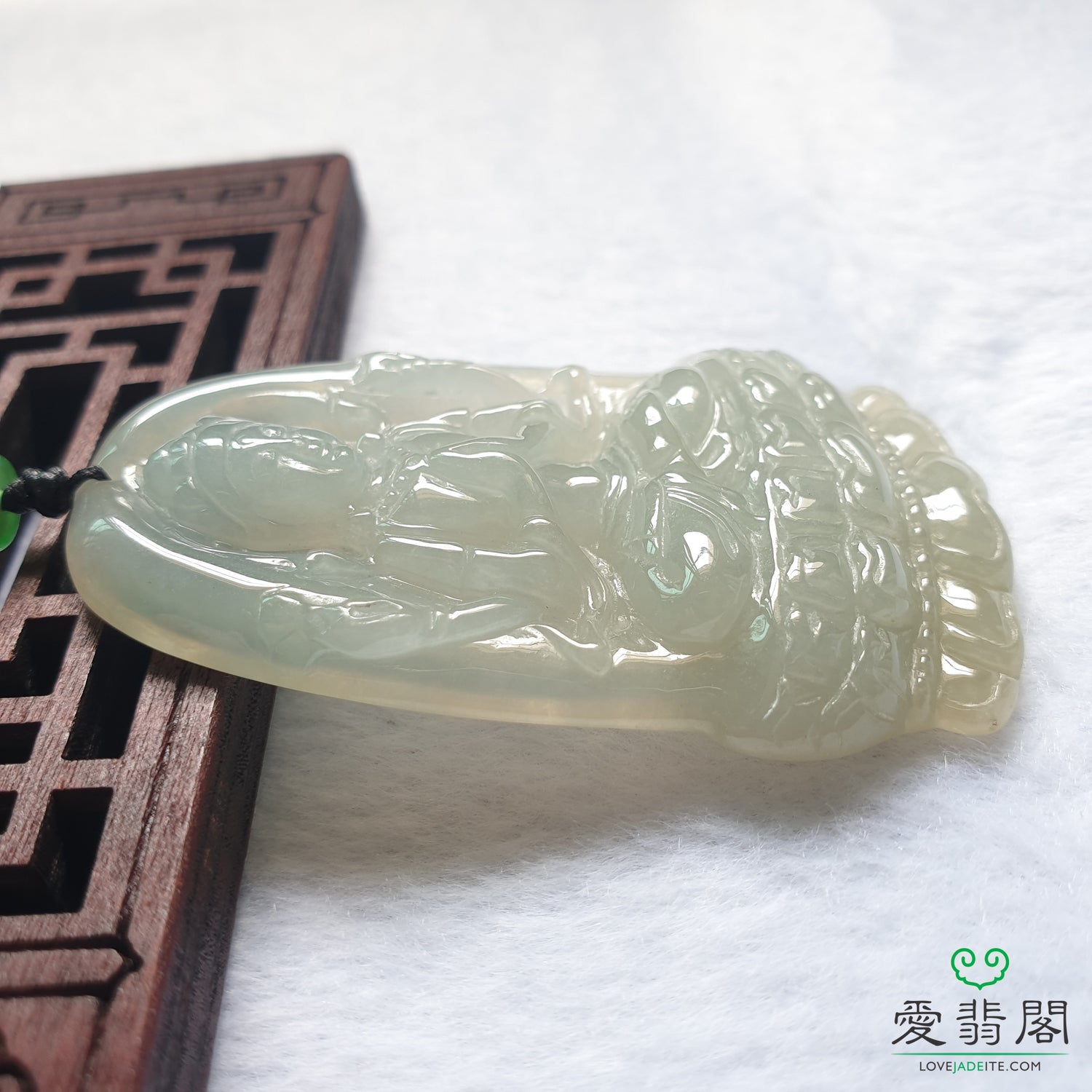 Type A Yellow Jadeite Jade Thousand Hands GuanYin Pendant (飘黄千手观音翡翠吊坠) PGY01360